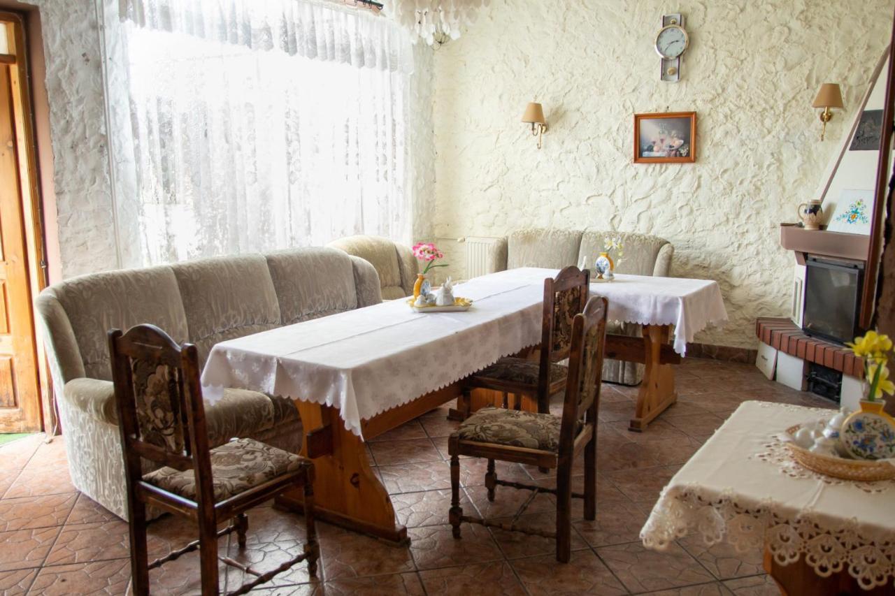 Zajazd U Julii Мястко Екстериор снимка